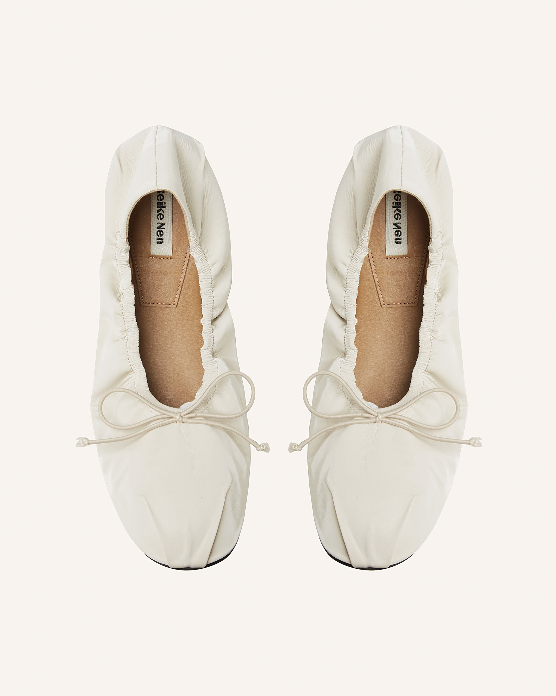 Nari Ballet Flats White
