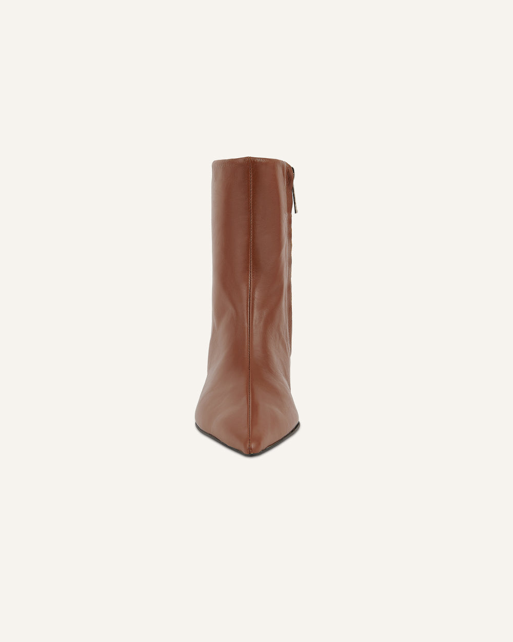 Pointed Curvy Boots Brown