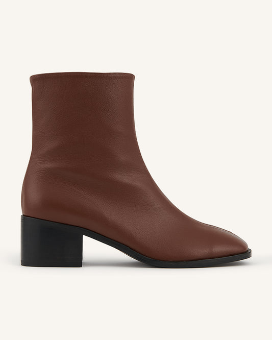 Basic Ankle Boots Brown