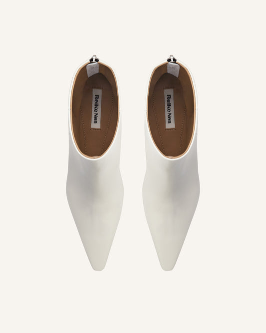 Pointed Ankle Boots White
